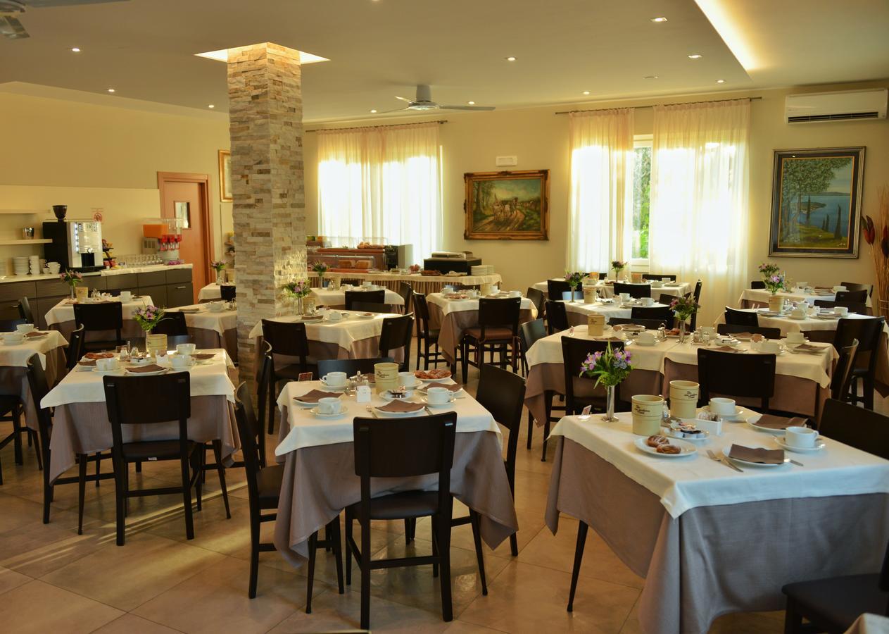 Hotel Sorriso Toscolano-Maderno Exterior foto